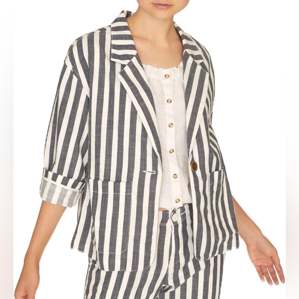 $139 New Sanctuary Notched Collar Striped Blazer - S